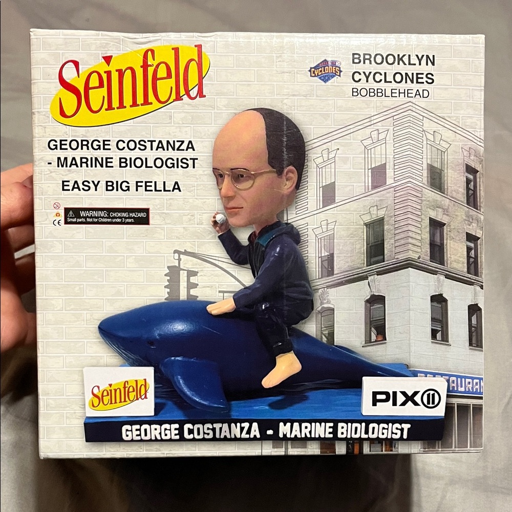 NIB Seinfeld George Costanza Bobblehead